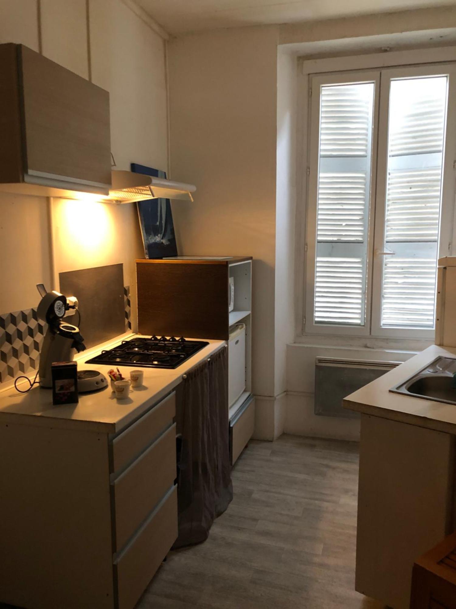 Le Victor Hugo 1G Et Sa Pizza Offerte Apartment Aurillac Bagian luar foto